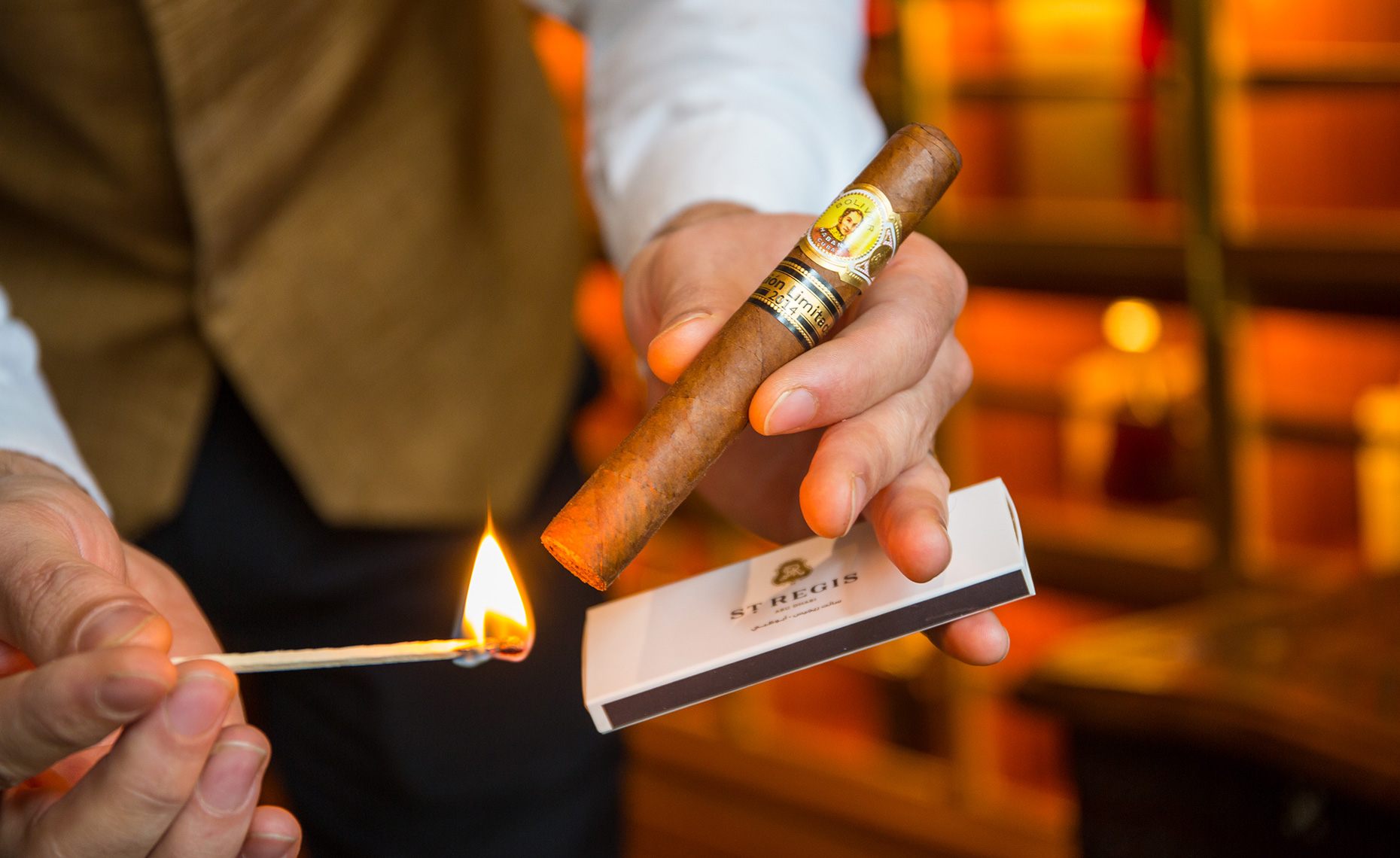 abudhabi_cigar1
